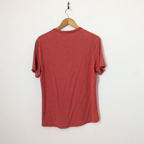 Lululemon light clay red heathered Vintage Vermillion 5 year basic V-neck tee - Picture 4 of 5